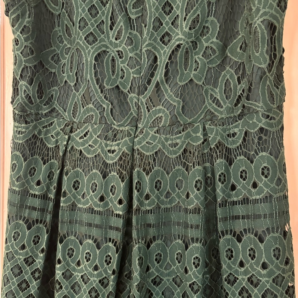 ✨ Emerald Green Lace Midi Dress – Size XL - Picture 14 of 16